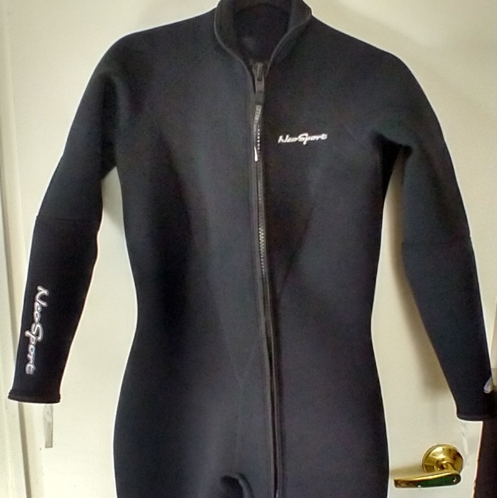 Neosport wetsuit size L - Picture 2 of 12